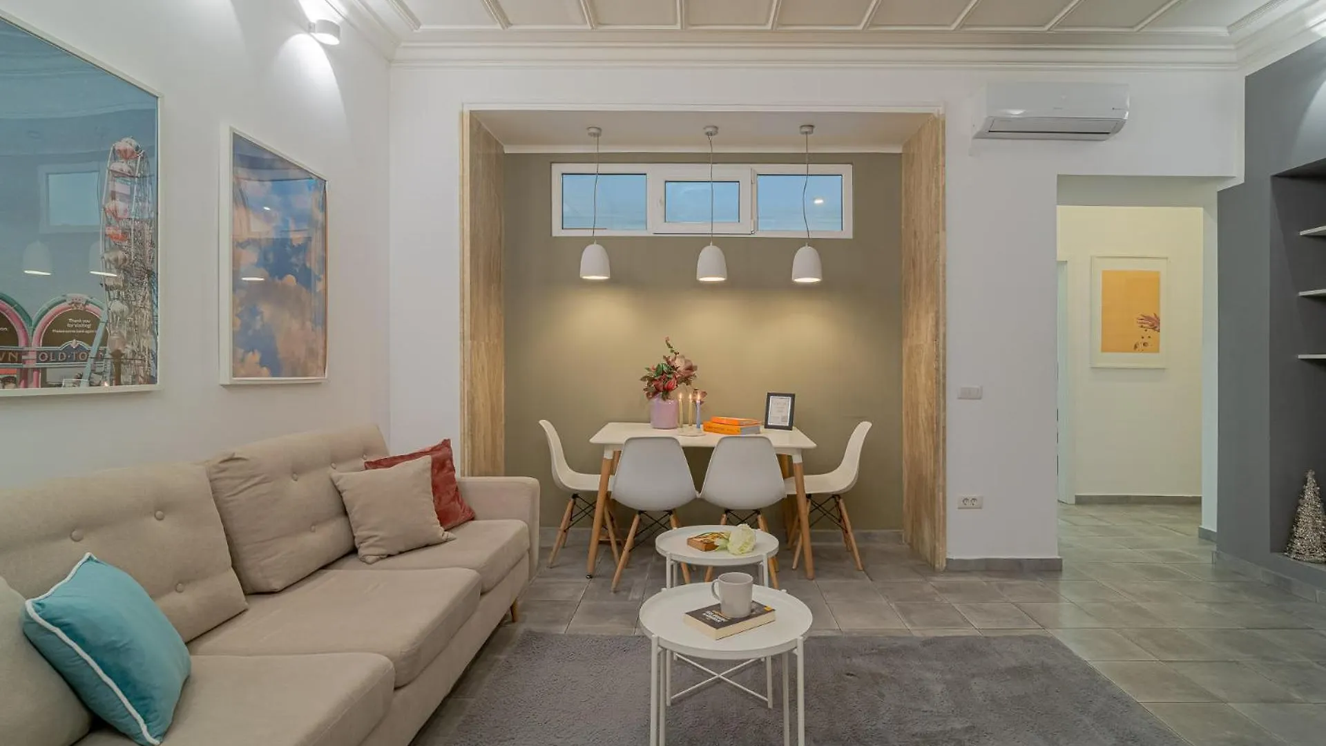 Apartment Stylish 2Br In Piata Universitatii, Steps To Cismigiu Park Bucharest